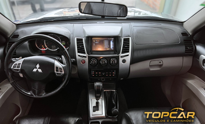 Mitsubishi Pajero HPE 3.2 4x4 T.I. Dies. 5p Aut. 2016 Diesel-7