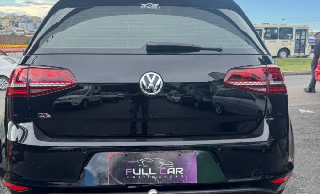 VW - VolksWagen Golf Highline 1.4 TSI 140cv Aut. 2014 Gasolina-1