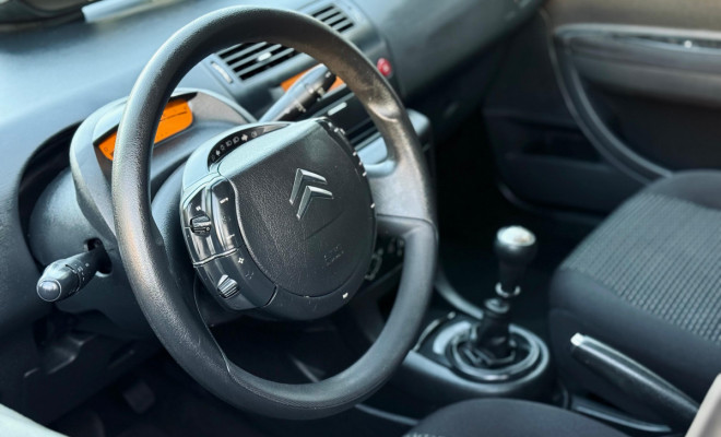 Citroën C4 GLX 1.6 Flex 16V 5p Mec. 2012 Flex-12