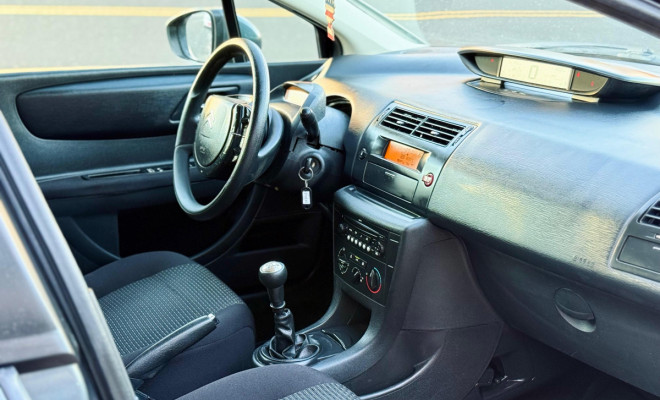 Citroën C4 GLX 1.6 Flex 16V 5p Mec. 2012 Flex-8