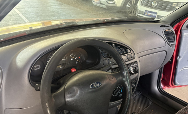Ford Fiesta GL 1.0 5p 2001 Gasolina-2