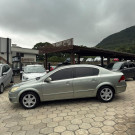 GM - Chevrolet Vectra Elegan. 2.0 MPFI 8V FlexPower Mec 2006 Flex-1