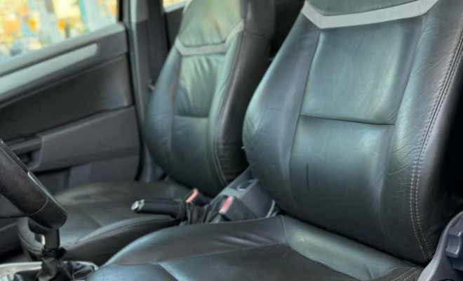 GM - Chevrolet Vectra Elegan. 2.0 MPFI 8V FlexPower Mec 2010 Flex-7