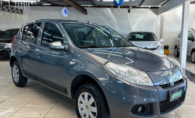 Renault SANDERO Expression Hi-Flex 1.0 16V 5p 2013 Flex-1