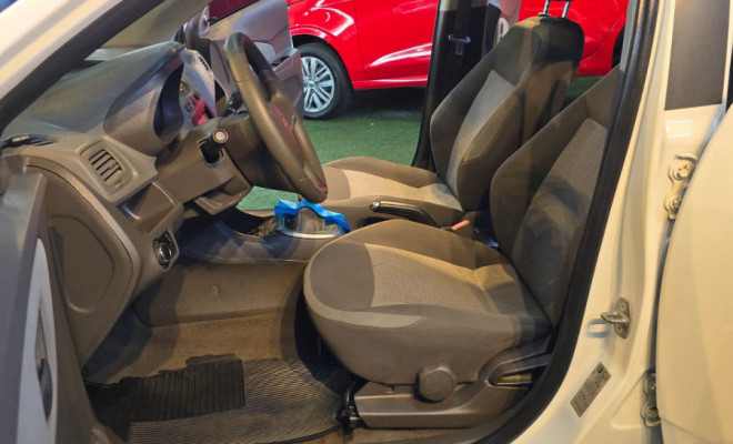 GM - Chevrolet COBALT LT 1.4 8V FlexPower/EconoFlex 4p 2013 Flex-7