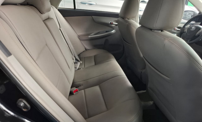 Toyota Corolla XEi 2.0 Flex 16V Aut. 2012 Flex-18