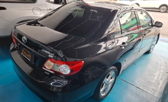 Toyota Corolla XEi 2.0 Flex 16V Aut. 2012 Flex-24