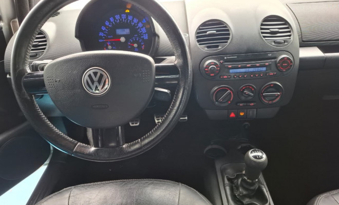 VW - VolksWagen New Beetle 2.0 Mi Manual-20