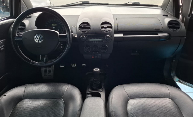 VW - VolksWagen New Beetle 2.0 Mi Manual-8