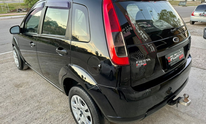 Ford Fiesta Class 1.6 8V Flex - 2011-3
