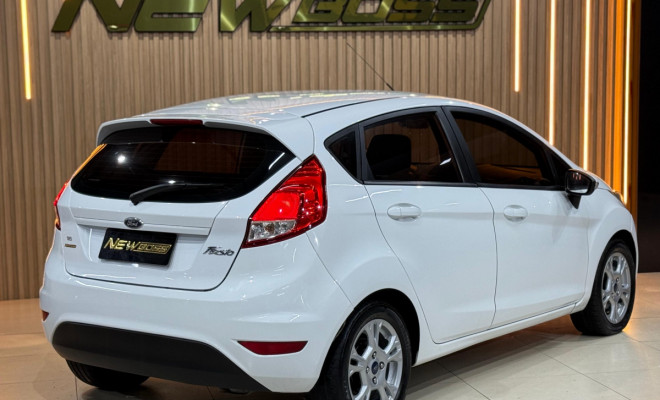 Ford Fiesta 1.6 16V Flex Mec. 5p 2016 Flex-4