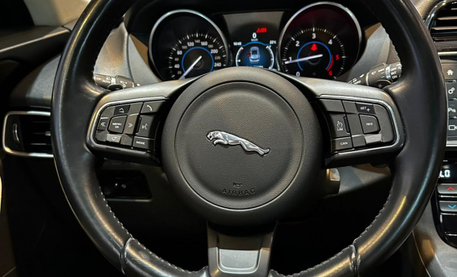 Jaguar F-Pace 2.0 Prestige 180cv Diesel Aut. 2017 Diesel-7