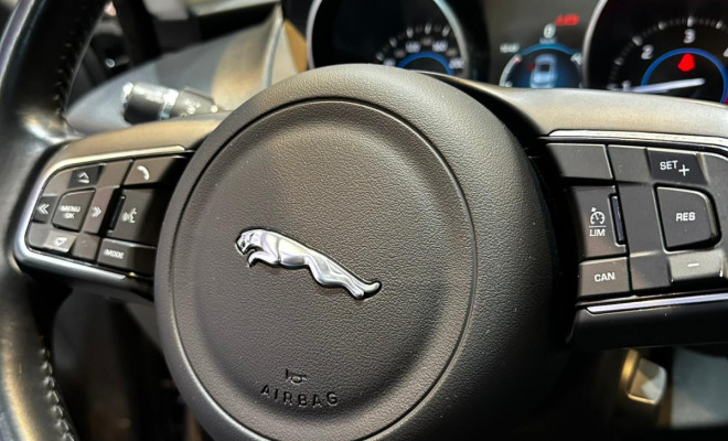 Jaguar F-Pace 2.0 Prestige 180cv Diesel Aut. 2017 Diesel-8