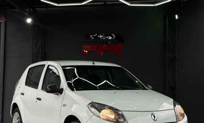 Renault SANDERO Authentique Hi-Flex 1.0 16V 5p 2014 Flex