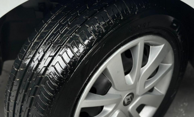 Renault SANDERO Authentique Hi-Flex 1.0 16V 5p 2014 Flex-0