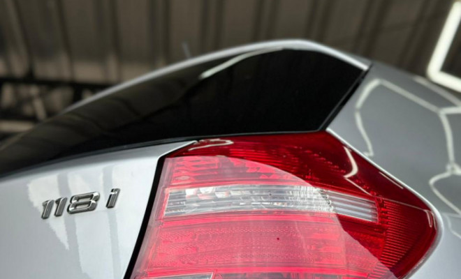 BMW 118iA 2.0 16V 136cv 5p 2012 Gasolina-13