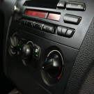 BMW 118iA 2.0 16V 136cv 5p 2012 Gasolina-4