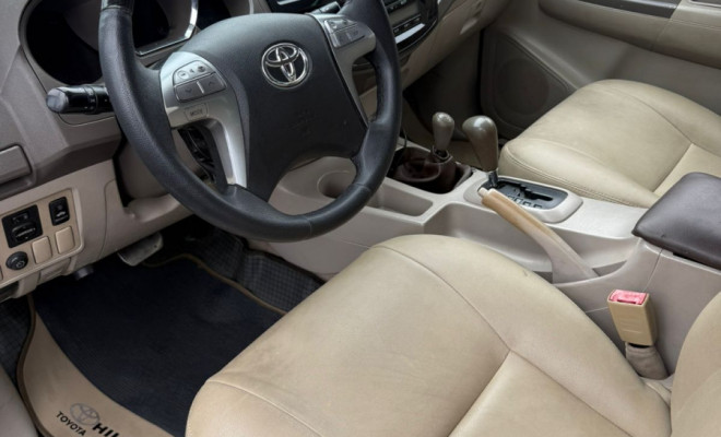 Toyota Hilux SW4 SRV D4-D 4x4 3.0 TDI Dies. Aut 2008 Diesel-5