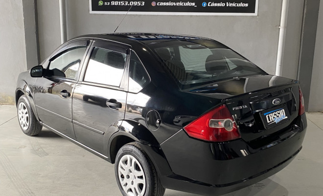 Ford Fiesta Sedan 1.0 8V Flex 4p 2010 Flex-0