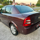 GM Astra Sedan CD 2.0 8V - 2003-3