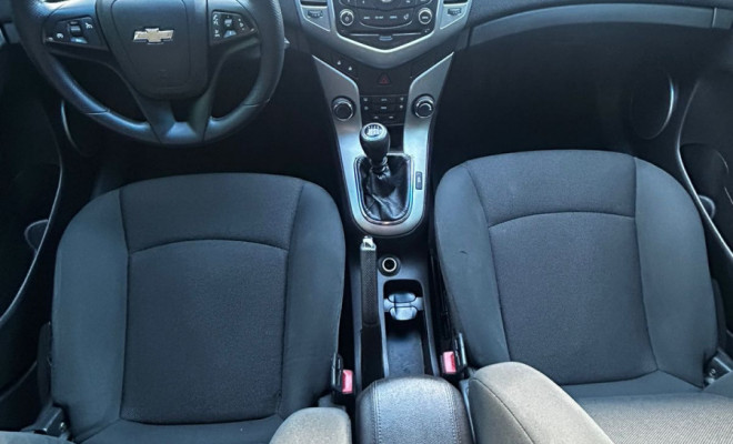 GM - Chevrolet CRUZE HB Sport LT 1.8 16V FlexP. 5p Aut 2013 Flex-3