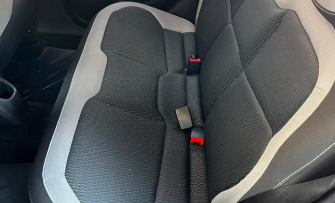 GM - Chevrolet ONIX HATCH LT 1.0 8V FlexPower 5p Mec. 2015 Flex-6