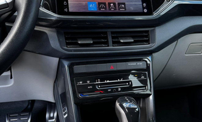 VW - VolksWagen T-Cross Hig. 250 TSI 1.4 Flex 16V 5p Aut 2023 Flex-8