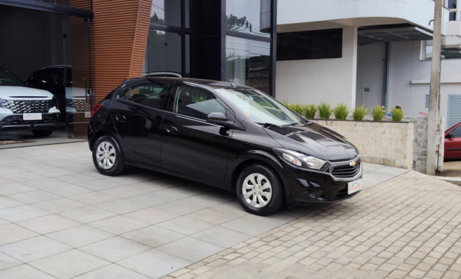 GM - Chevrolet ONIX HATCH LT 1.0 8V FlexPower 5p Mec. 2017 Flex