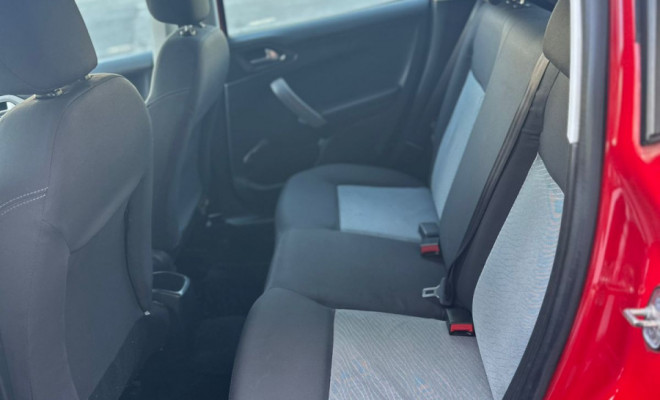 Peugeot 208 Active/Active Pack 1.5 Flex 8V 5p 2015 Flex-8