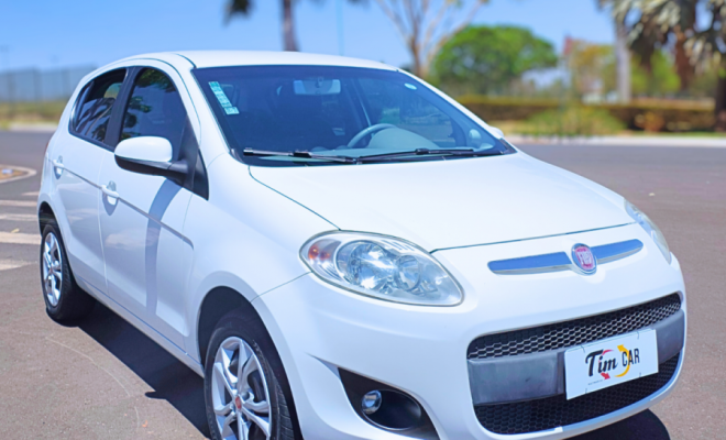 Palio Essence 1.6 Flex 2013-1