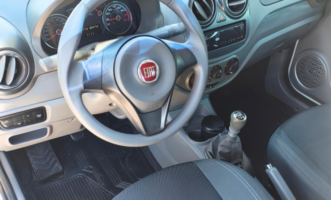 Palio Essence 1.6 Flex 2013-7