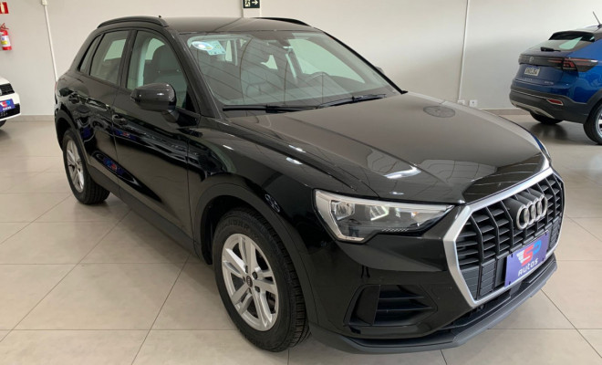 Audi Q3 Black S Line 1.4 TFSI S-tronic 2021 Gasolina-1