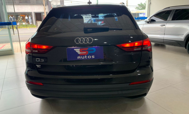 Audi Q3 Black S Line 1.4 TFSI S-tronic 2021 Gasolina-4