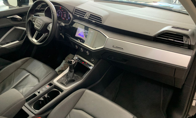 Audi Q3 Black S Line 1.4 TFSI S-tronic 2021 Gasolina-11