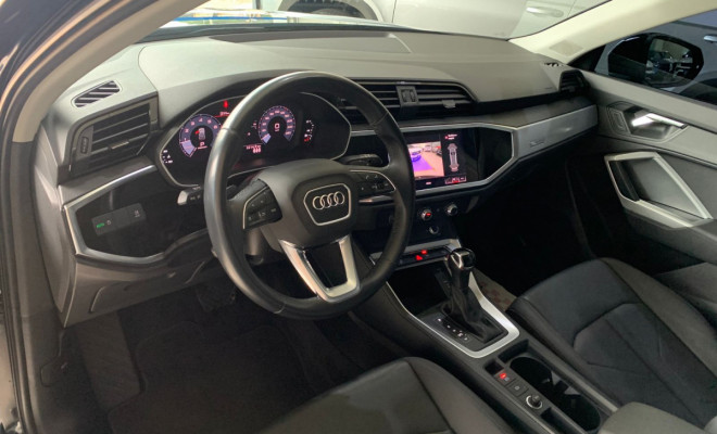 Audi Q3 Black S Line 1.4 TFSI S-tronic 2021 Gasolina-8