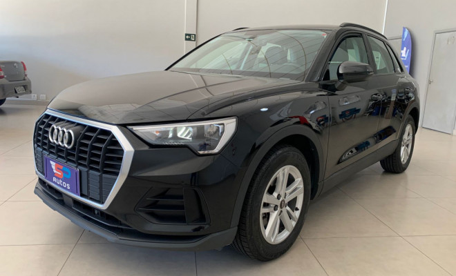 Audi Q3 Black S Line 1.4 TFSI S-tronic 2021 Gasolina-1