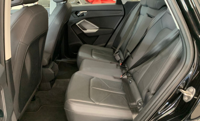 Audi Q3 Black S Line 1.4 TFSI S-tronic 2021 Gasolina-10