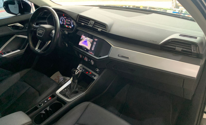 Audi Q3 Black S Line 1.4 TFSI S-tronic 2021 Gasolina-11