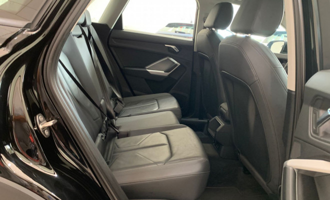 Audi Q3 Black S Line 1.4 TFSI S-tronic 2021 Gasolina-13