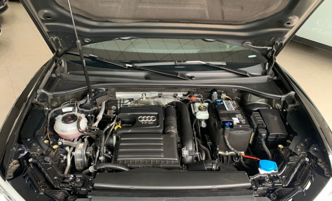 Audi Q3 Black S Line 1.4 TFSI S-tronic 2021 Gasolina-14