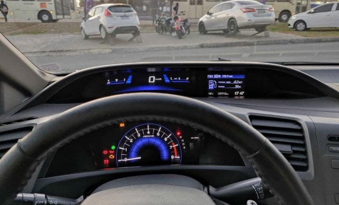 Honda Civic Sedan LXR 2.0 Flexone 16V Aut. 4p 2014 Flex-4