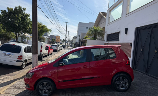 VW - VolksWagen Fox RUN 1.6 Flex 8V 5p 2017 Flex-3