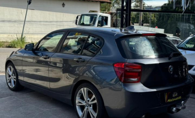 BMW 118iA/ Urban/Sport 1.6 TB 16V 170cv 5p 2014 Gasolina-2