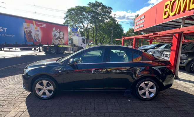 GM - Chevrolet CRUZE HB Sport LT 1.8 16V FlexP. 5p Aut 2012 Flex-0