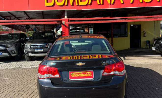 GM - Chevrolet CRUZE HB Sport LT 1.8 16V FlexP. 5p Aut 2012 Flex-2