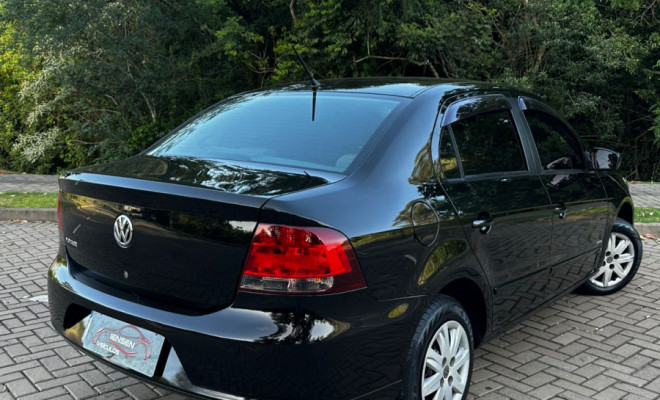 VW - VolksWagen VOYAGE 1.0/1.0 City Mi Total Flex 8V 4p 2013 Flex-4