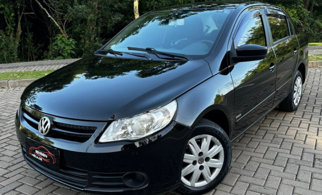 VW - VolksWagen VOYAGE 1.0/1.0 City Mi Total Flex 8V 4p 2013 Flex