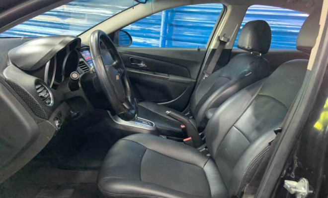 GM - Chevrolet CRUZE LT 1.8 16V FlexPower 4p Aut. 2013 Flex-4