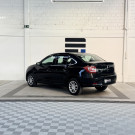 Renault LOGAN Zen Flex 1.0 12V 4p Mec. 2023 Flex-1