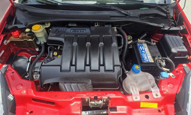 Fiat Punto ATTRACTIVE 1.4 Fire Flex 8V 5p 2012 Flex-5